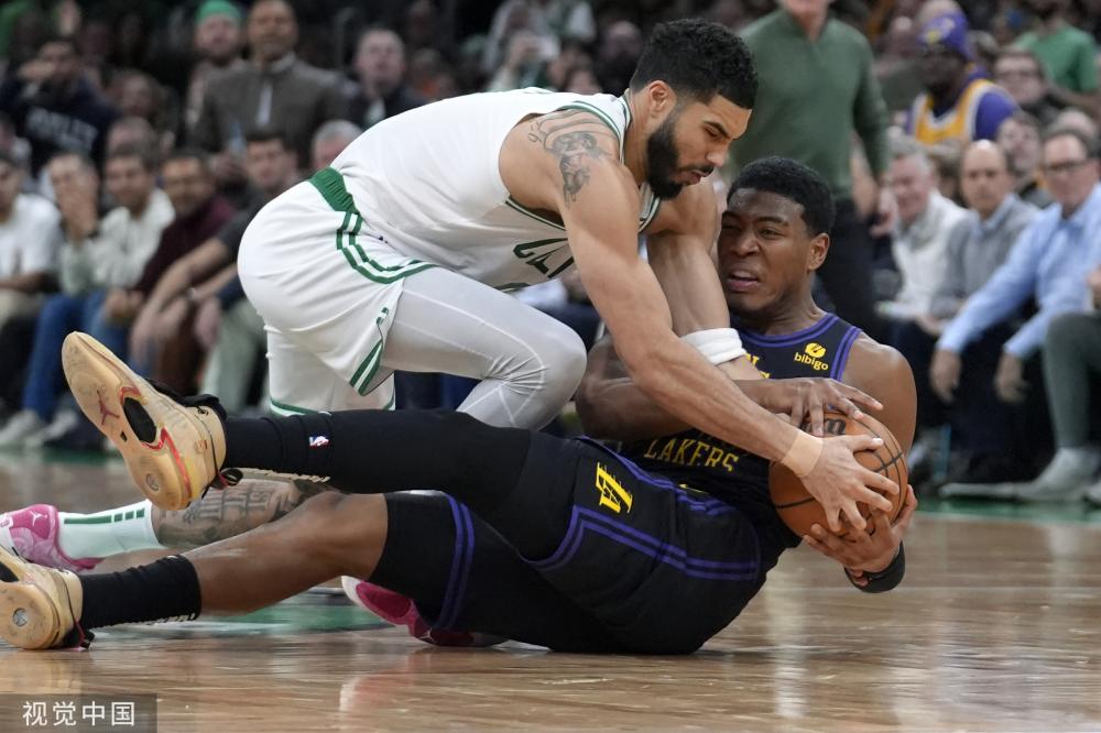 的年轻球员 的年轻球员