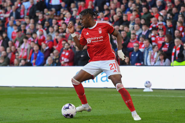 [流言板]Knight成为LPL历史第四位达成3000次击杀成就的选手36亮80回复.